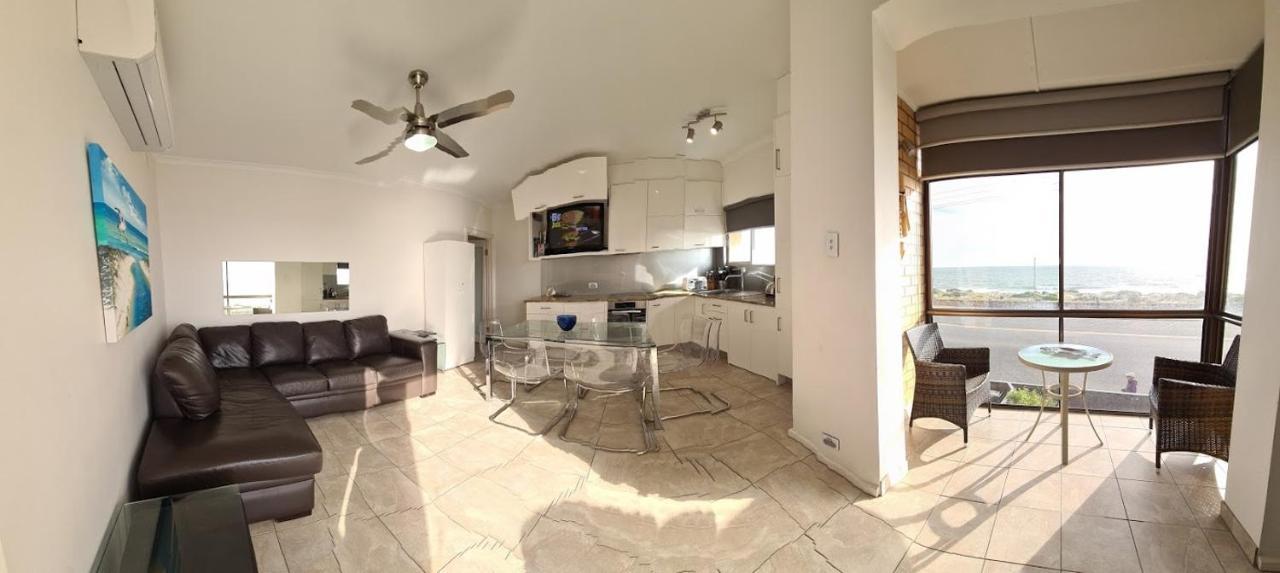 Acushla Accommodation Esplanade Living Self Check-In Self Check-Out West Beach Екстериор снимка