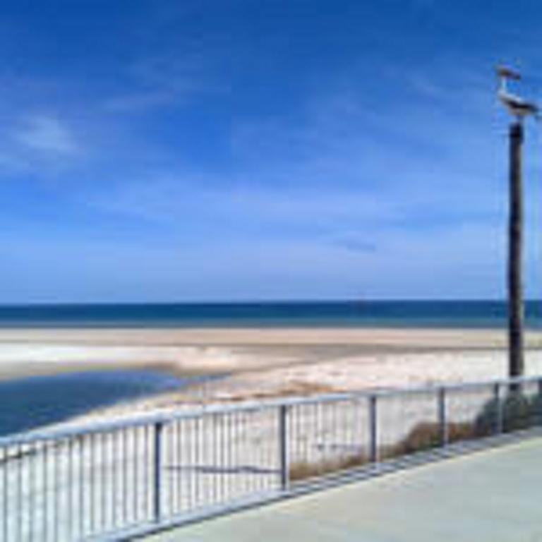 Acushla Accommodation Esplanade Living Self Check-In Self Check-Out West Beach Екстериор снимка